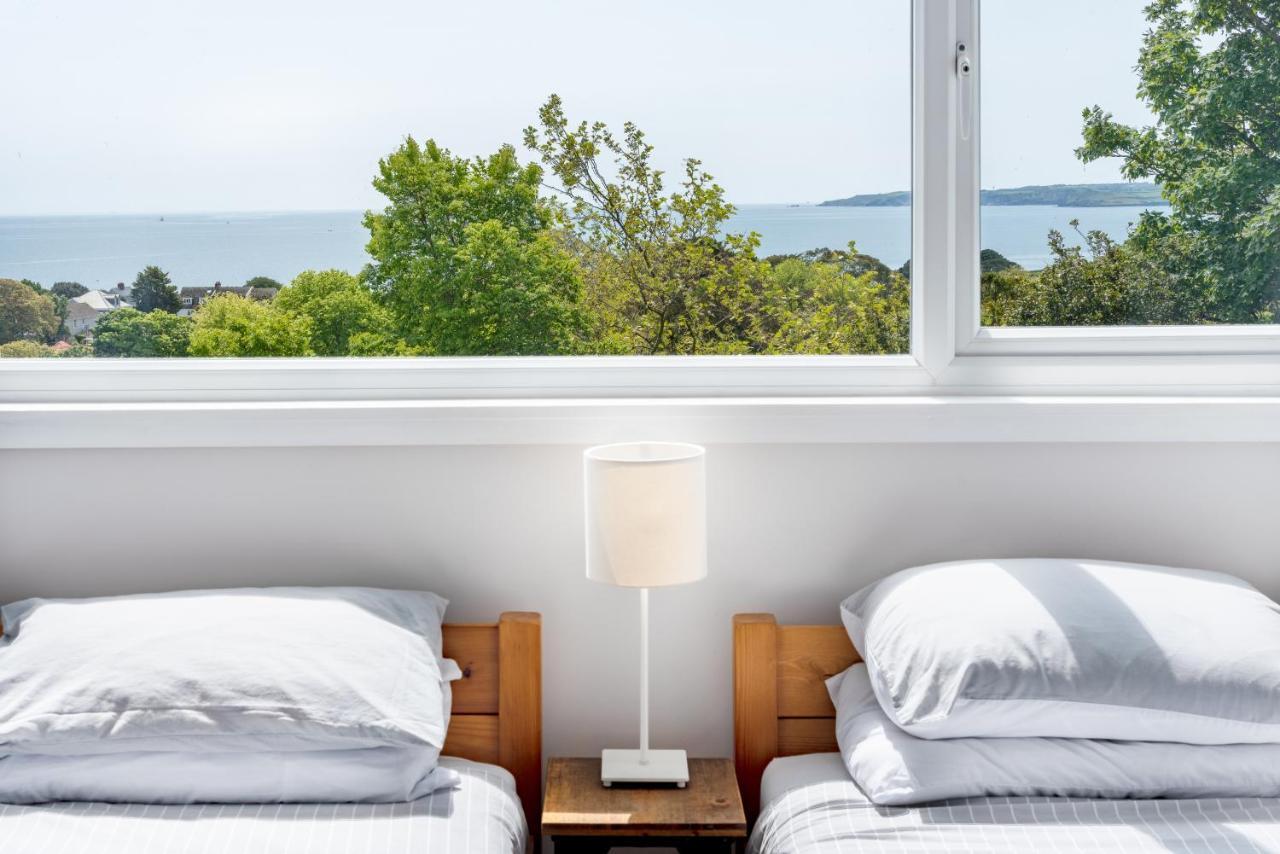 Manacles - Spacious Flat Near Beach With Sea Views & Parking Falmouth Exteriör bild