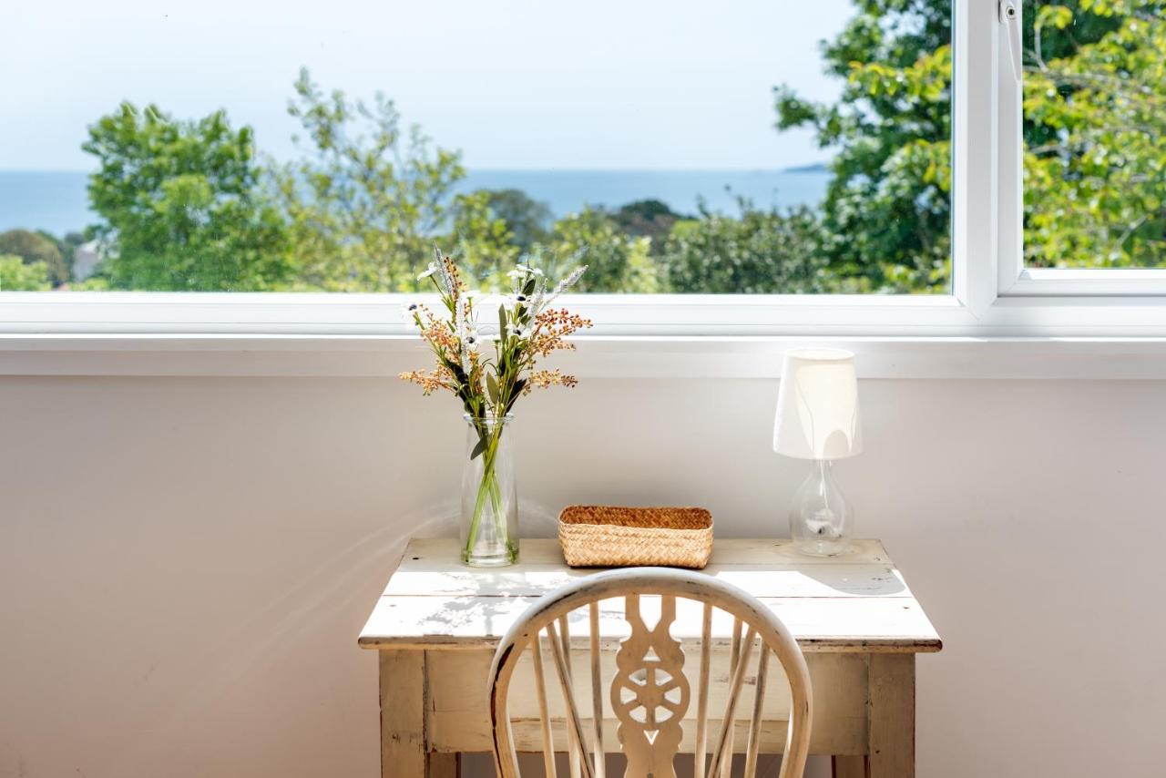 Manacles - Spacious Flat Near Beach With Sea Views & Parking Falmouth Exteriör bild